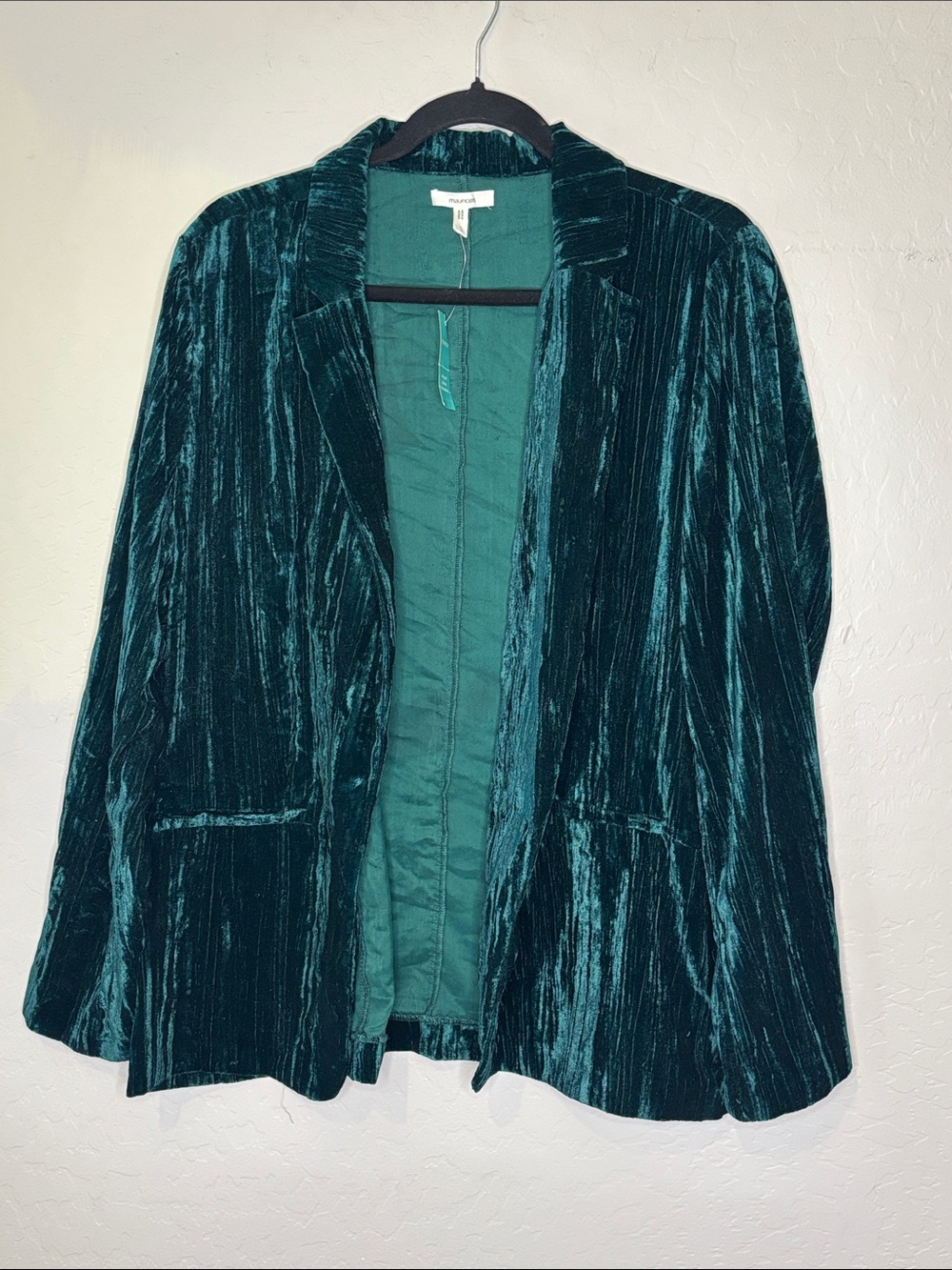 Maurices Velvet Blazer in Emerald Green